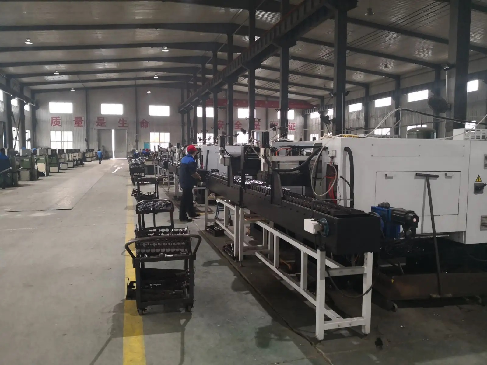 小型炒板栗機車間展示七